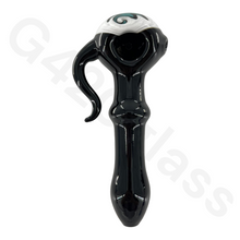 Load image into Gallery viewer, Old School G420 glass Pipe

