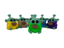 Load image into Gallery viewer, 1pc Gorgeous Baby Yoda Silicone Pipe Glass Bowl Star Wars Collectable Variety Color
