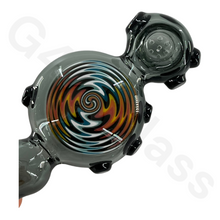 Load image into Gallery viewer, 5 Inch Snail Style Hand Pipe with Colorful Pattern | Built-in Honeycomb Screens
